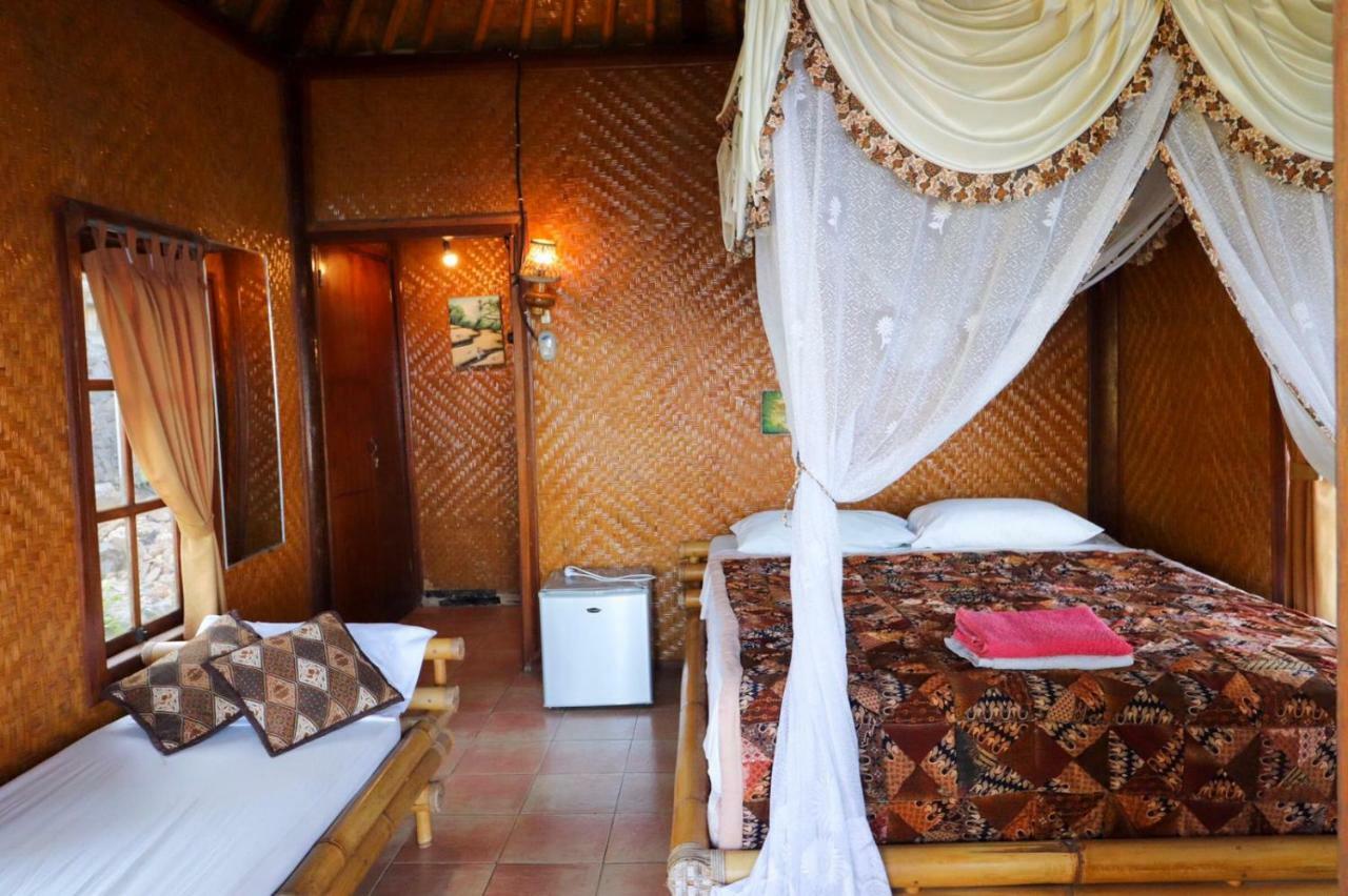 Eka Purnama Cottages Amed Exteriör bild